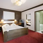 Hotel Goldener Loewe Kufstein