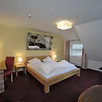 Goldener Loewe 3*