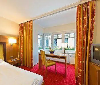 ゴルドナー ロウ クーフシュタイン