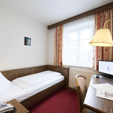 Goldener Loewe 3* Куфштайн