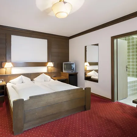 Hotel Goldener Loewe Kufstein