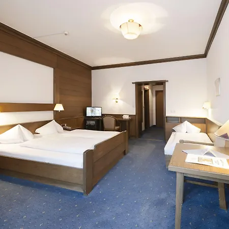 ゴルドナー ロウ クーフシュタイン