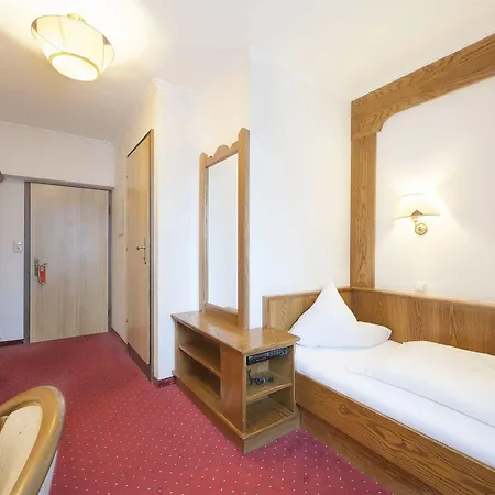 Hotel Goldener Loewe Kufstein