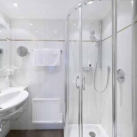 Hotel Goldener Löwe 3*