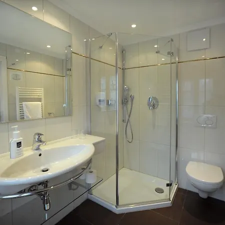 ホテル ゴルドナー ロウ