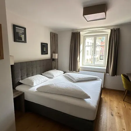 Hotel Goldener Loewe
