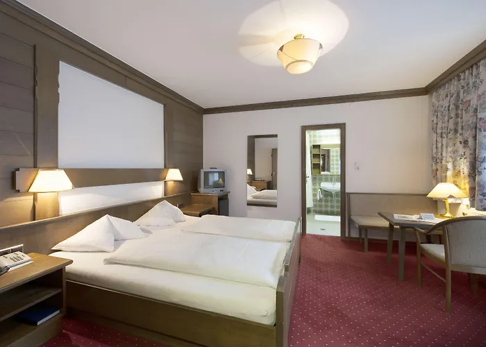 Ξενοδοχείο Goldener Loewe Κουφστέιν