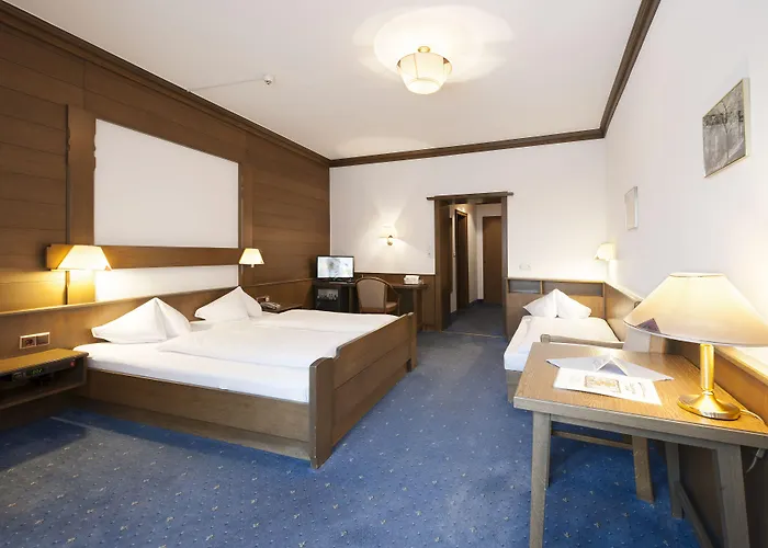 Goldener Loewe Κουφστέιν